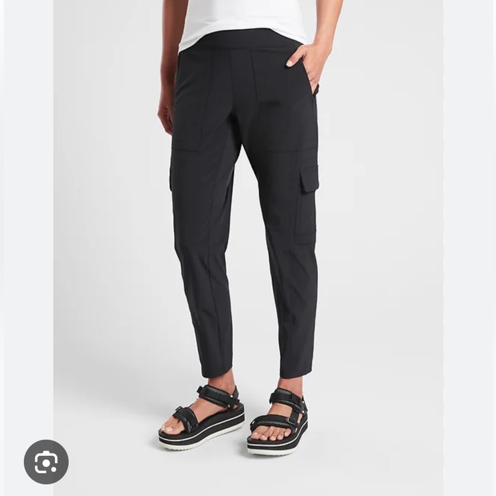 Athleta Chelsea Cargo Pants - Classic Black